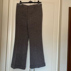 TAHARI DRESS PANTS SIZE 10 .